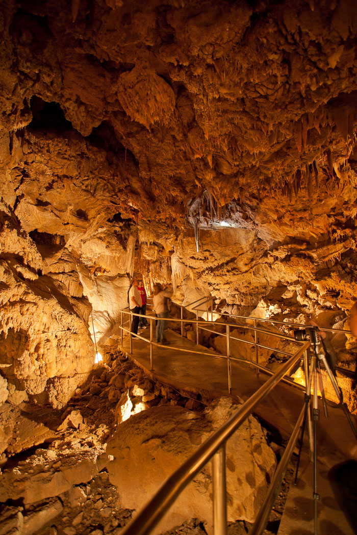 Lake Shasta Caverns