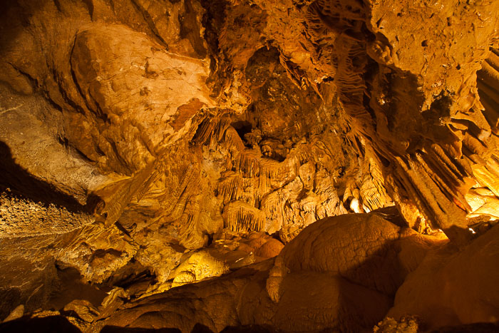 Lake Shasta Caverns