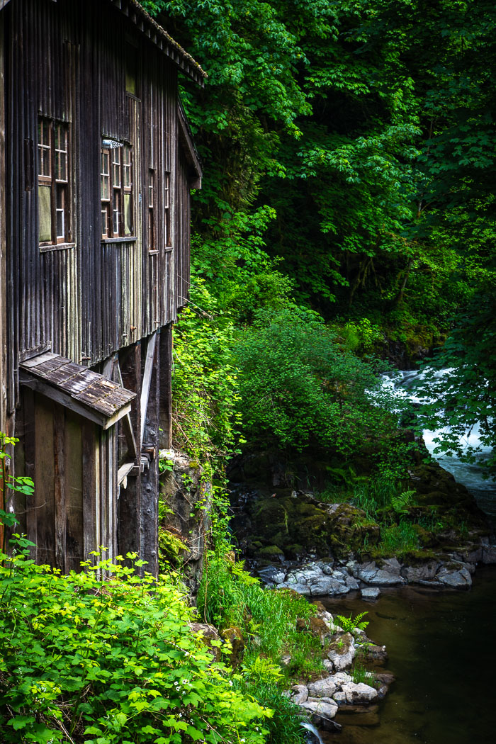 Cedar Creek Grist Mill