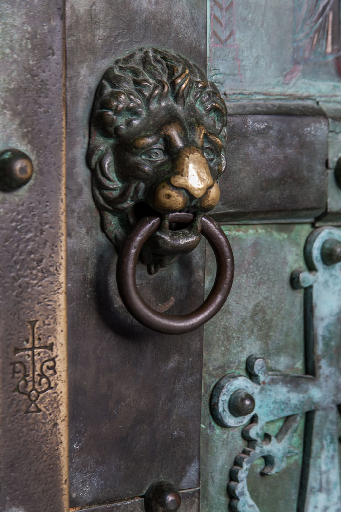 Doors of Italy